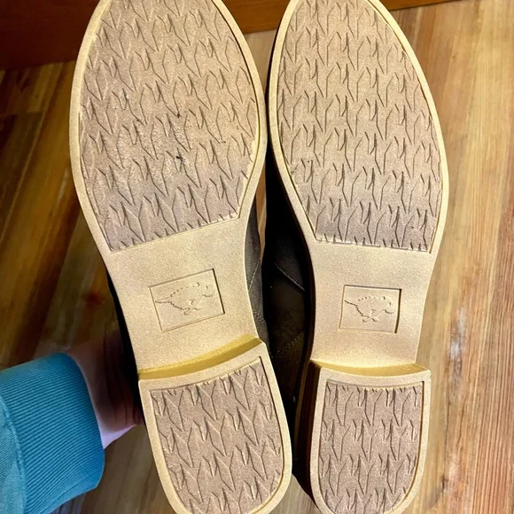 Rocket Dog Women's Maylon Ankle Bootie - Picture 6 of 7